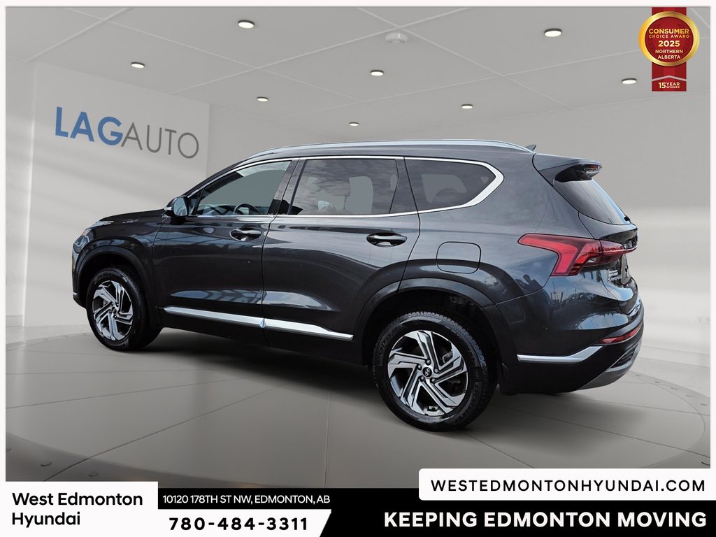 2022 Hyundai Santa Fe Preferred in Edmonton, Alberta - 5 - w1024h768px