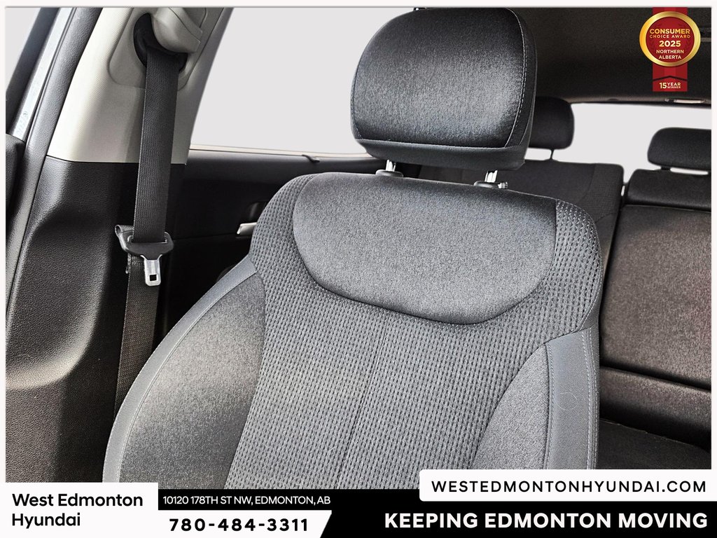 2022 Hyundai Santa Fe Preferred in Edmonton, Alberta - 20 - w1024h768px