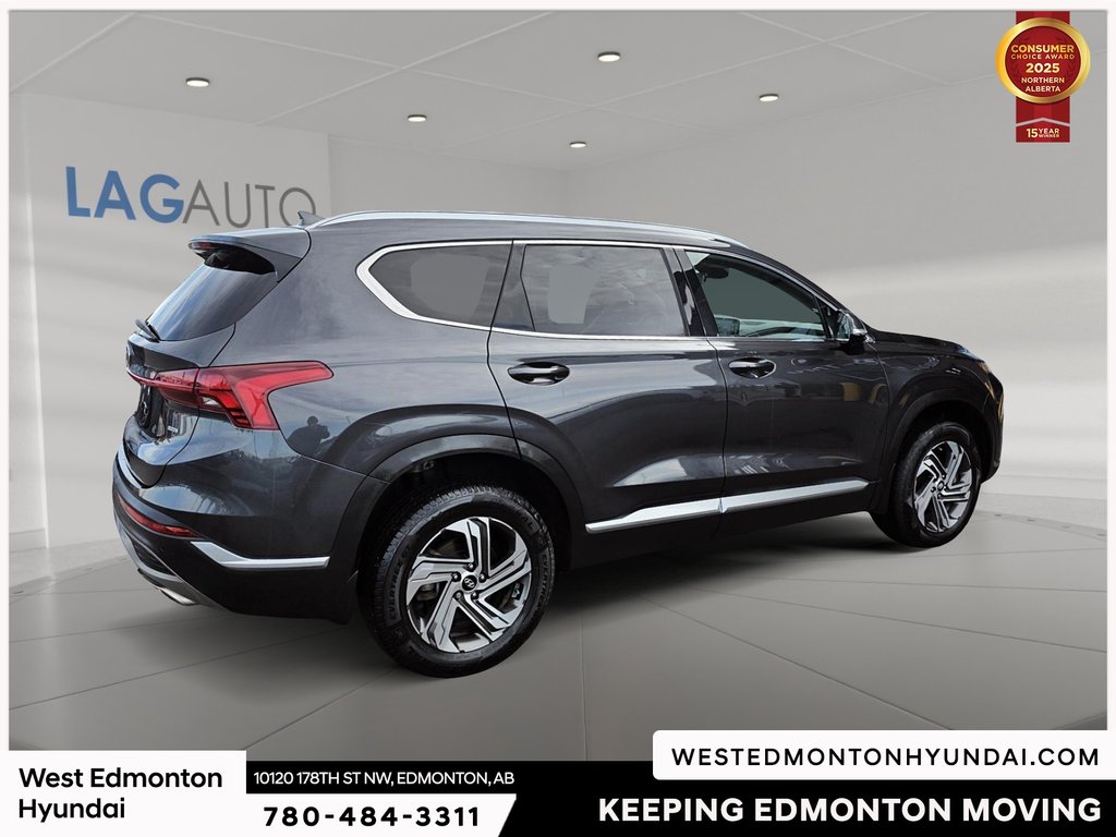 2022 Hyundai Santa Fe Preferred in Edmonton, Alberta - 9 - w1024h768px