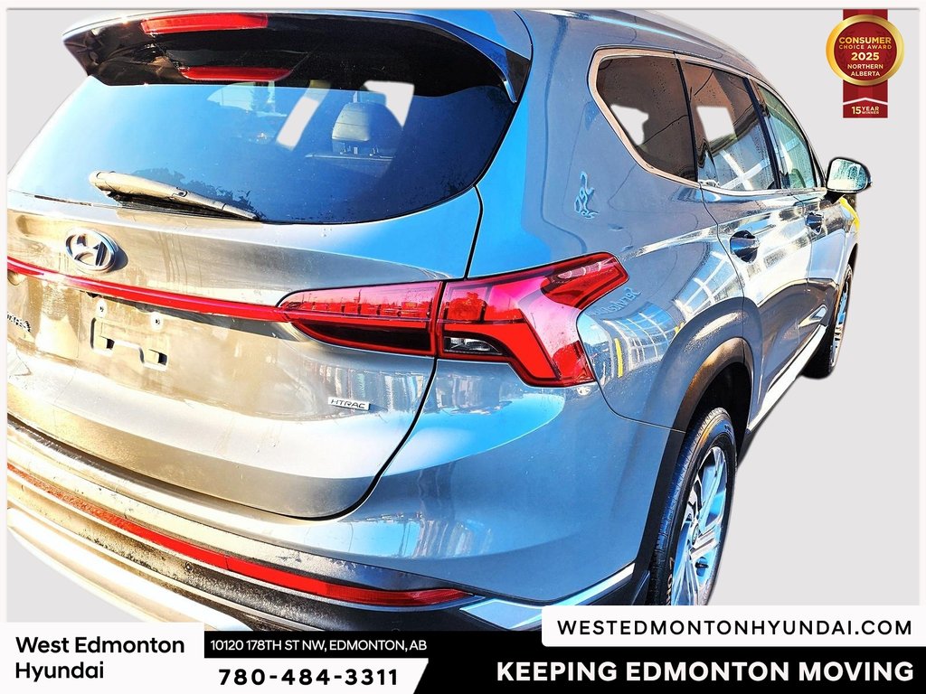 2023 Hyundai Santa Fe Preferred in Edmonton, Alberta - 8 - w1024h768px