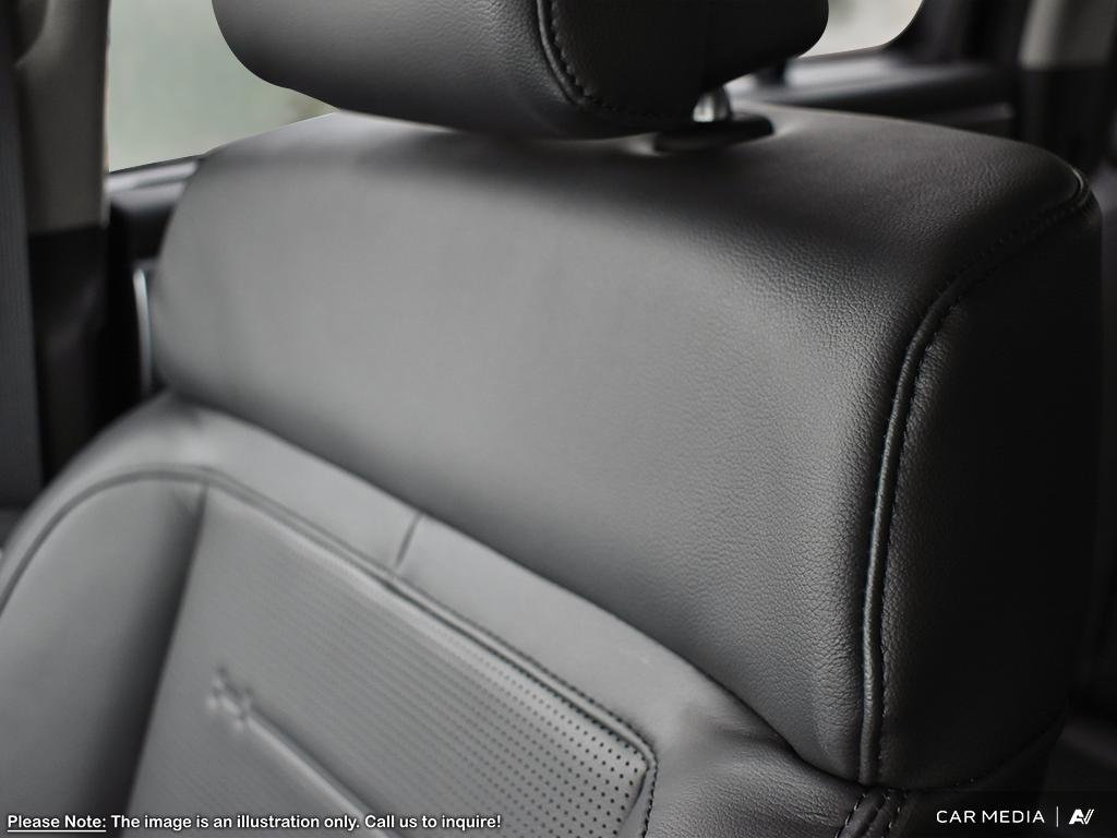 2025 Hyundai Santa Fe Luxury in Edmonton, Alberta - 17 - w1024h768px