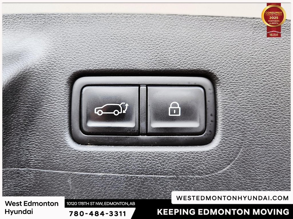 2025 Hyundai Santa Fe Ultimate in Edmonton, Alberta - 14 - w1024h768px