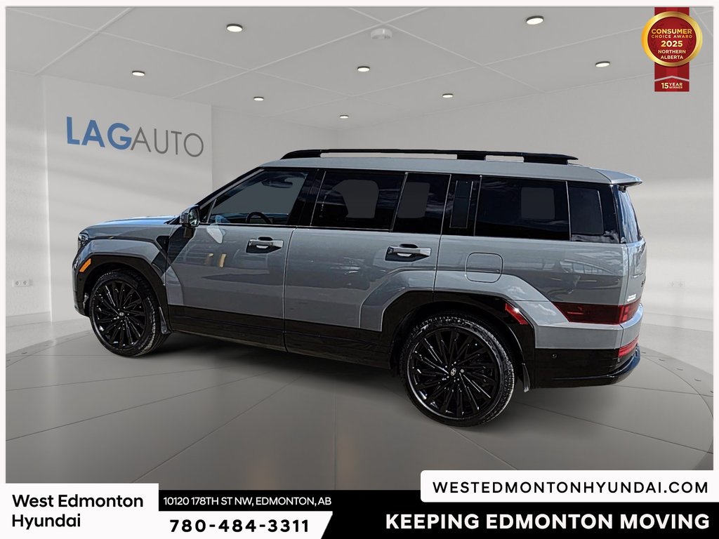 2025 Hyundai Santa Fe Ultimate in Edmonton, Alberta - 5 - w1024h768px