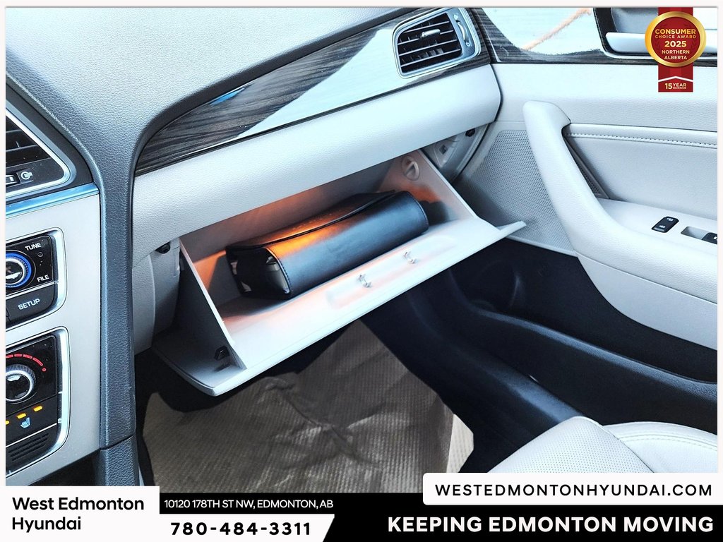 2017 Hyundai Sonata Hybrid Limited in Edmonton, Alberta - 31 - w1024h768px
