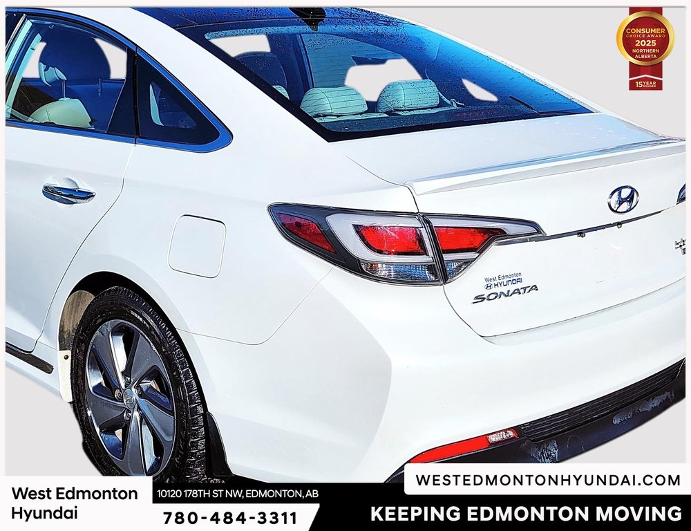 2017 Hyundai Sonata Hybrid Limited in Edmonton, Alberta - 6 - w1024h768px