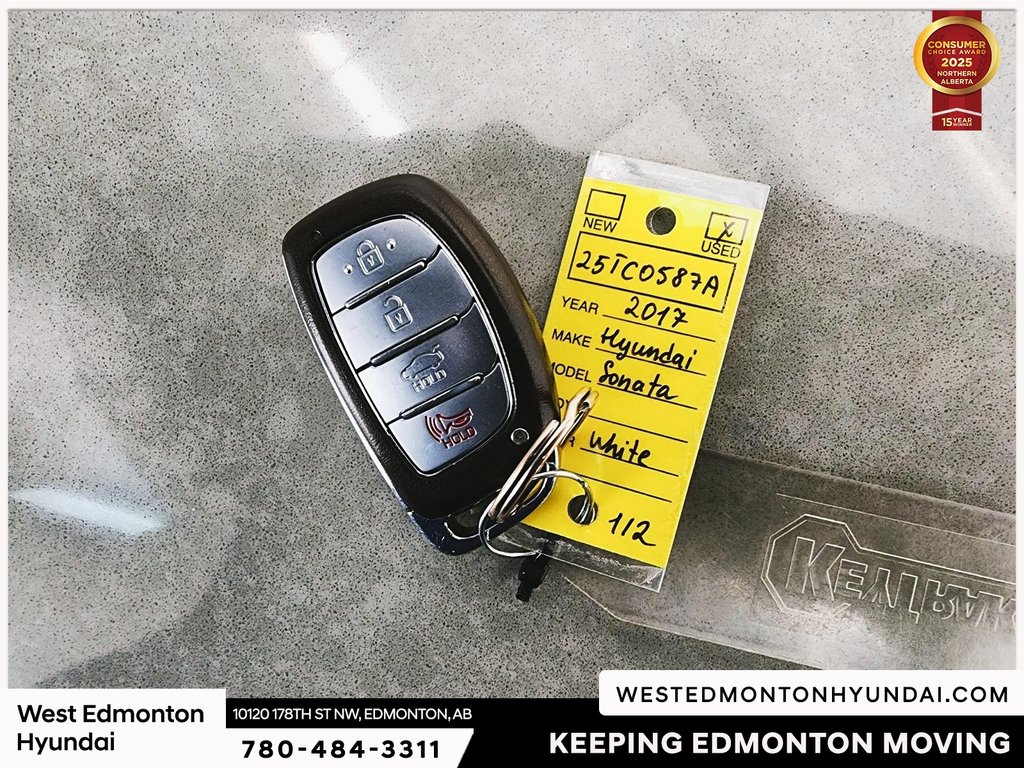 2017 Hyundai Sonata Hybrid Limited in Edmonton, Alberta - 10 - w1024h768px