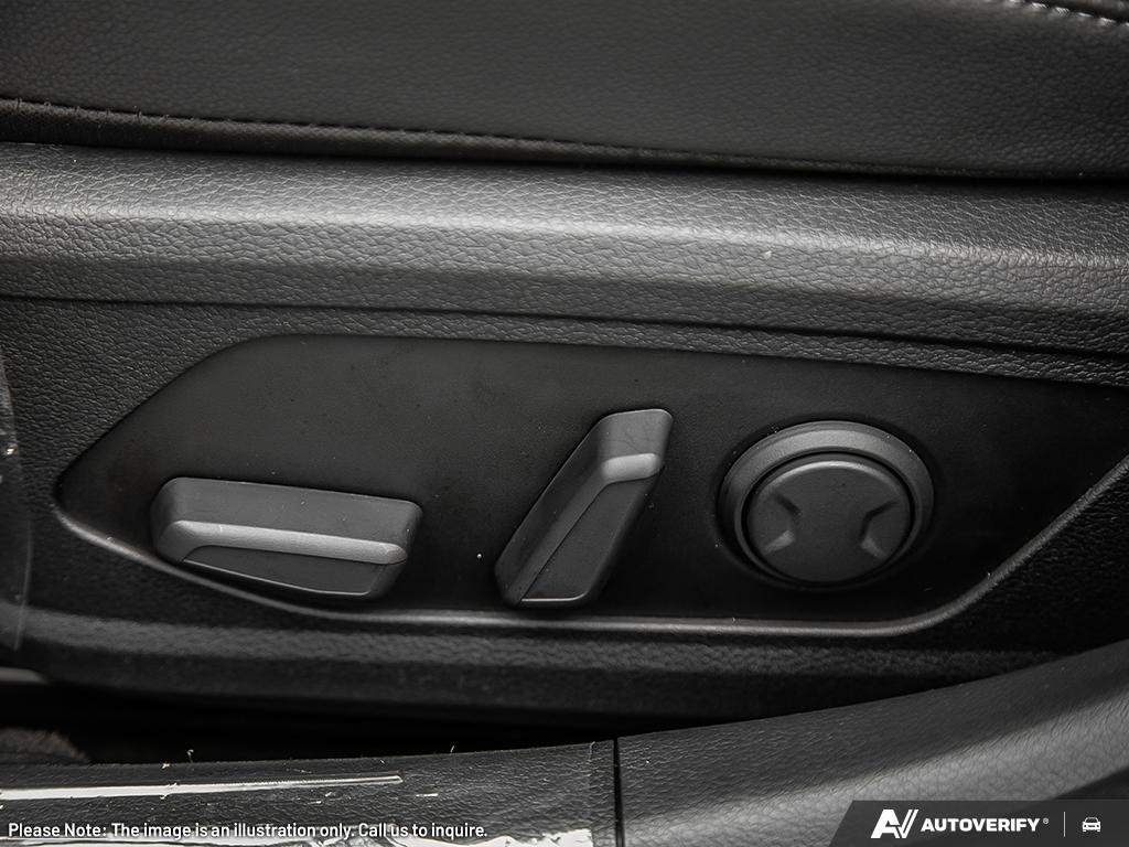 2026 Hyundai Sonata Hybrid Preferred-Trend in Edmonton, Alberta - 23 - w1024h768px