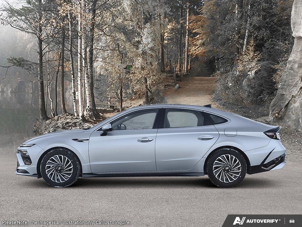 2026 Hyundai Sonata Hybrid Preferred-Trend in Edmonton, Alberta - 3 - w1024h768px