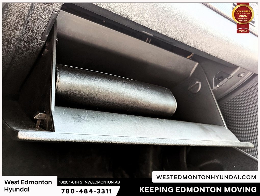 2018 Hyundai Sonata Limited in Edmonton, Alberta - 12 - w1024h768px
