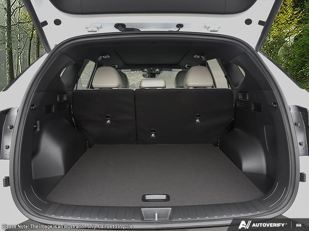 2025 Hyundai Tucson Hybrid Ultimate in Edmonton, Alberta - 7 - w1024h768px