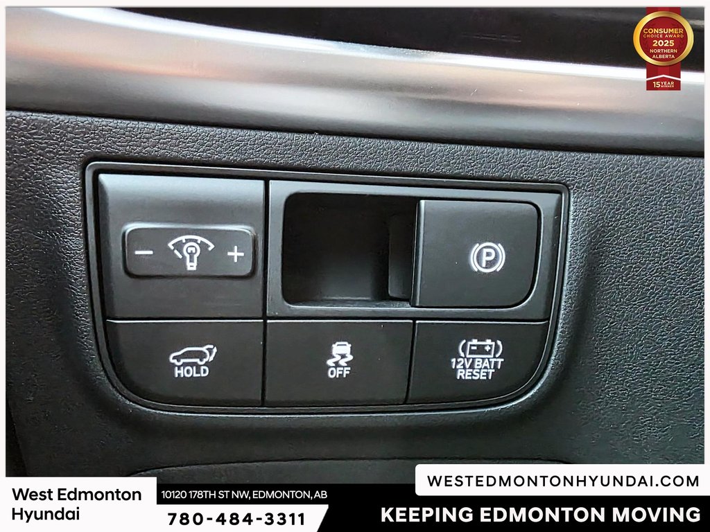 2025 Hyundai Tucson Hybrid Ultimate in Edmonton, Alberta - 14 - w1024h768px