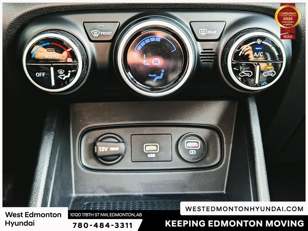 2020 Hyundai Venue Ultimate in Edmonton, Alberta - 12 - w1024h768px