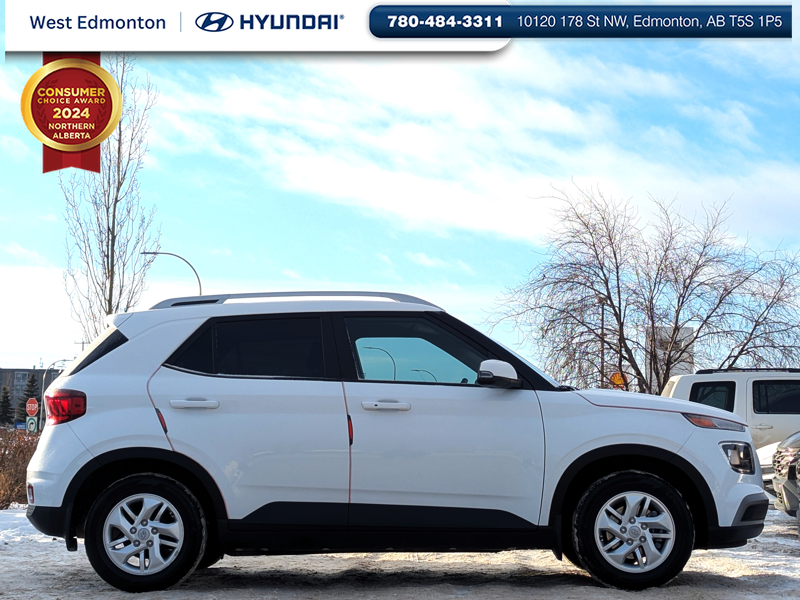 2022 Hyundai Venue Preferred in Edmonton, Alberta - 3 - w1024h768px