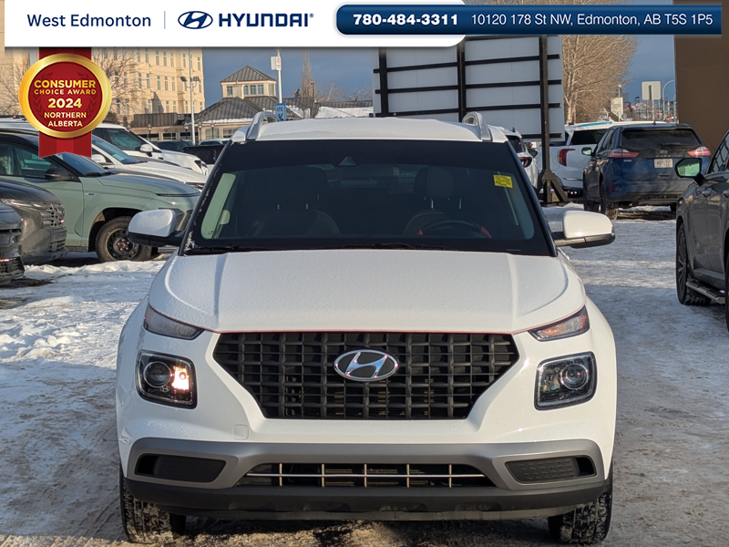 2022 Hyundai Venue Preferred in Edmonton, Alberta - 4 - w1024h768px