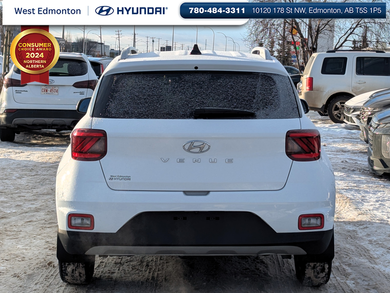 2022 Hyundai Venue Preferred in Edmonton, Alberta - 5 - w1024h768px