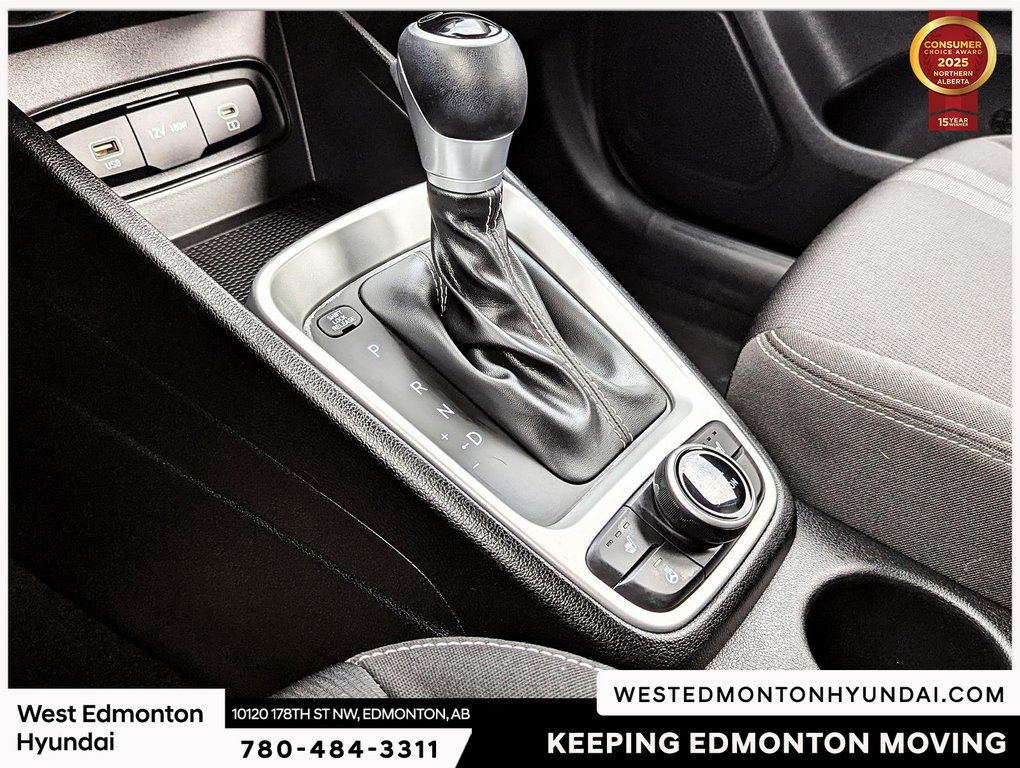 2023 Hyundai Venue Preferred in Edmonton, Alberta - 10 - w1024h768px
