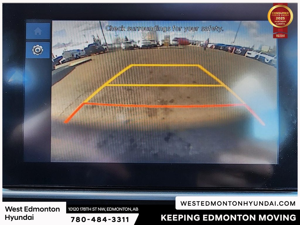 2023 Hyundai Venue Essential in Edmonton, Alberta - 24 - w1024h768px