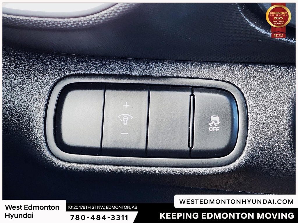 2023 Hyundai Venue Essential in Edmonton, Alberta - 20 - w1024h768px