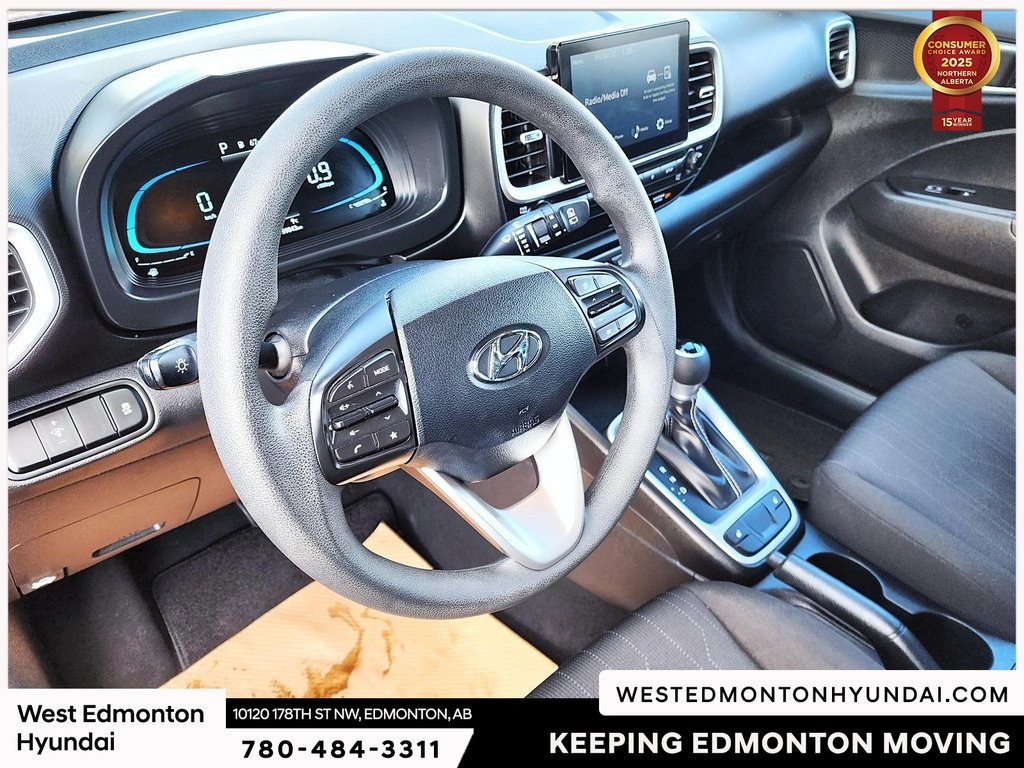 2023 Hyundai Venue Essential in Edmonton, Alberta - 19 - w1024h768px