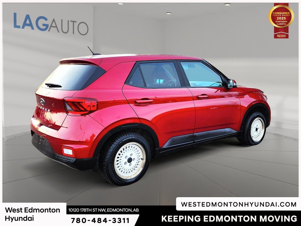 2023 Hyundai Venue Essential in Edmonton, Alberta - 9 - w1024h768px