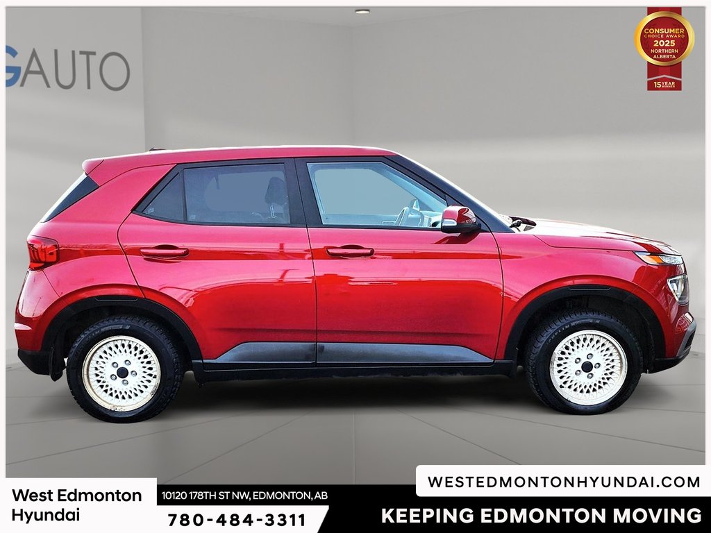 2023 Hyundai Venue Essential in Edmonton, Alberta - 10 - w1024h768px