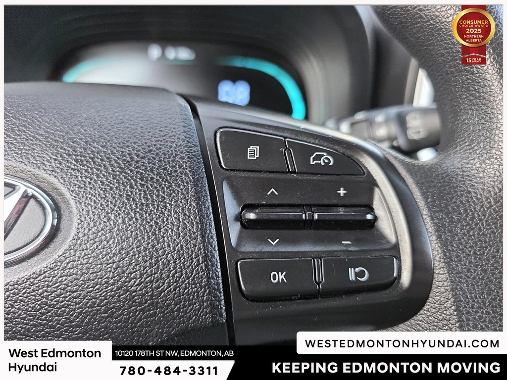 2023 Hyundai Venue Essential in Edmonton, Alberta - 23 - w1024h768px