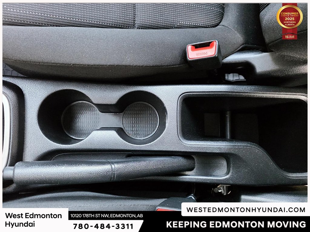 2023 Hyundai Venue Essential in Edmonton, Alberta - 32 - w1024h768px