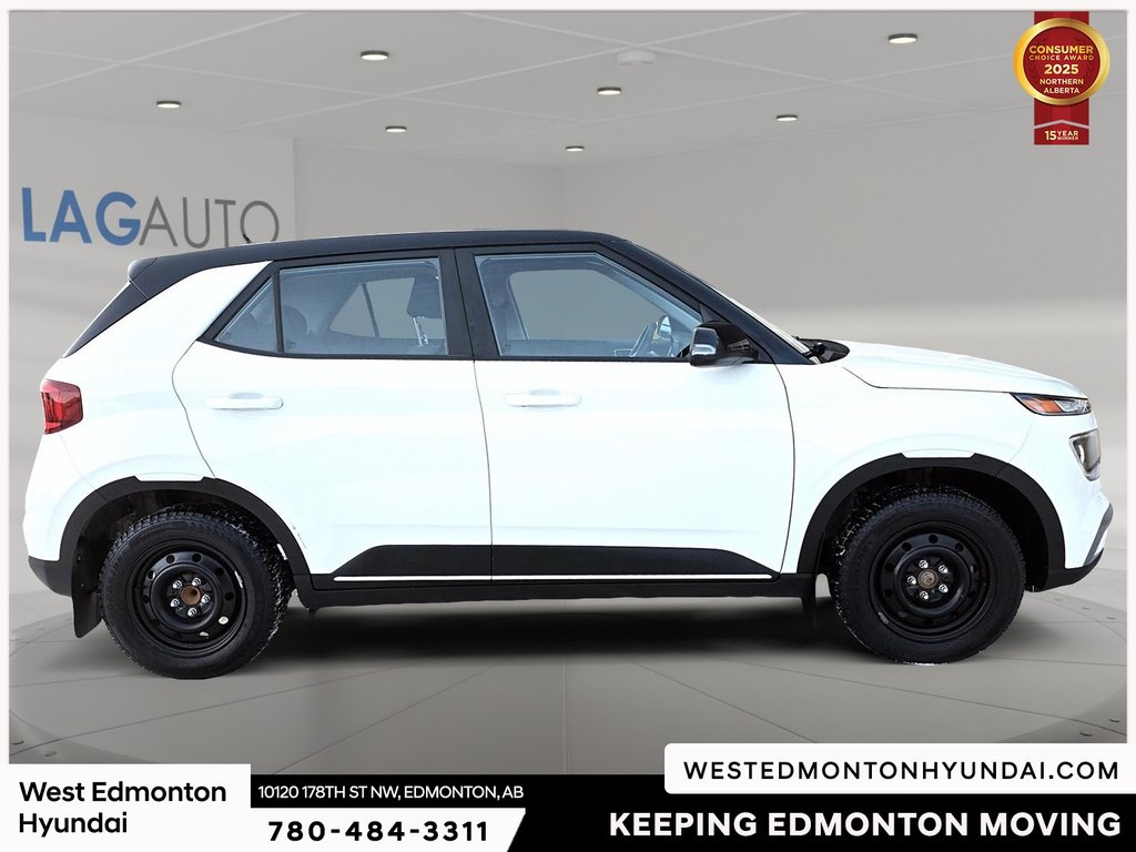 2023 Hyundai Venue Essential in Edmonton, Alberta - 11 - w1024h768px