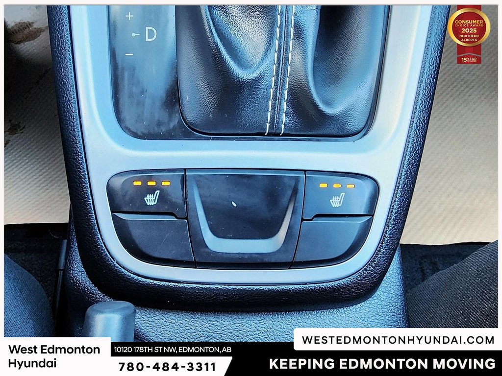 2024 Hyundai Venue Essential in Edmonton, Alberta - 29 - w1024h768px