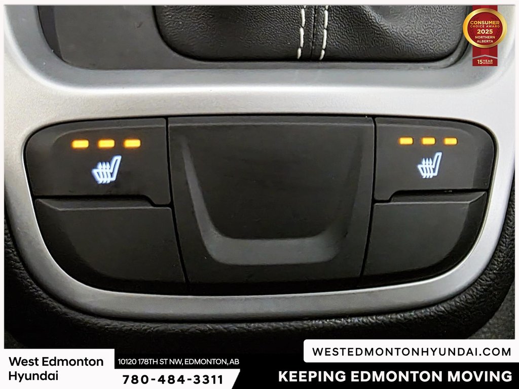 2024 Hyundai Venue Essential in Edmonton, Alberta - 21 - w1024h768px