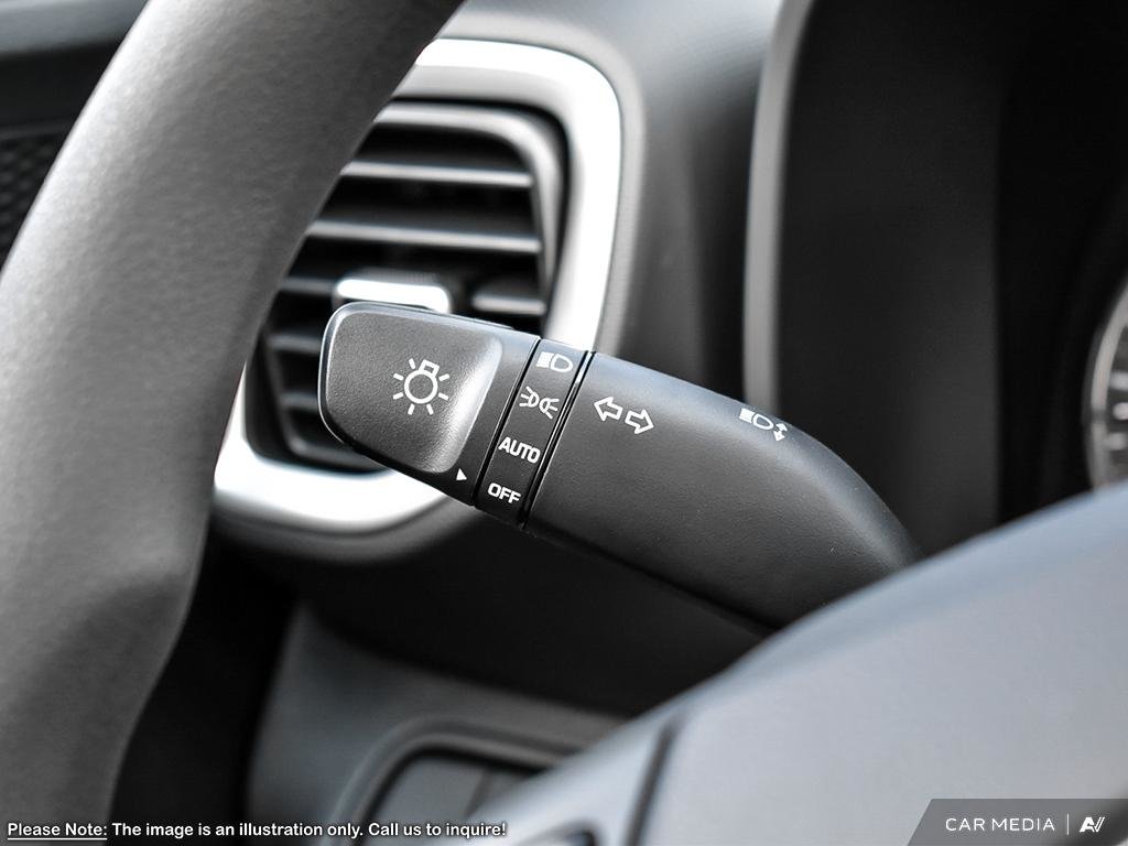 2025 Hyundai Venue Essential in Edmonton, Alberta - 22 - w1024h768px