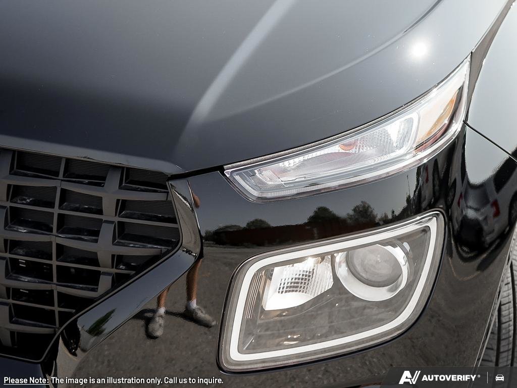 2025 Hyundai Venue Preferred in Edmonton, Alberta - 10 - w1024h768px