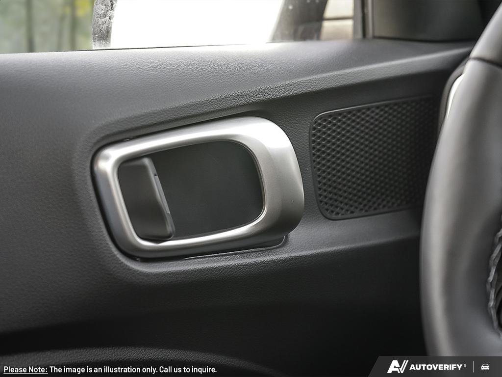 2025 Hyundai Venue Preferred in Edmonton, Alberta - 13 - w1024h768px