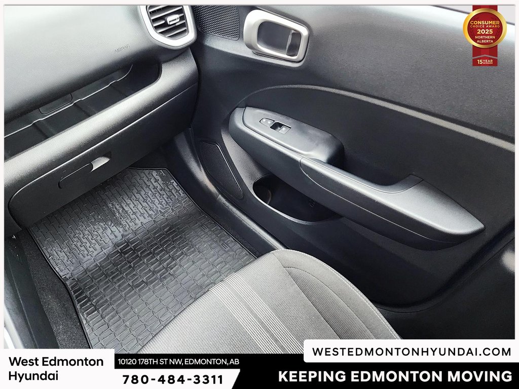 2025 Hyundai Venue Preferred in Edmonton, Alberta - 16 - w1024h768px