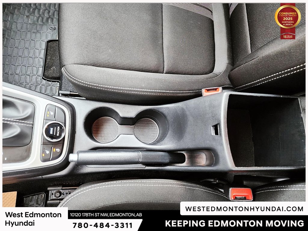 2025 Hyundai Venue Preferred in Edmonton, Alberta - 35 - w1024h768px