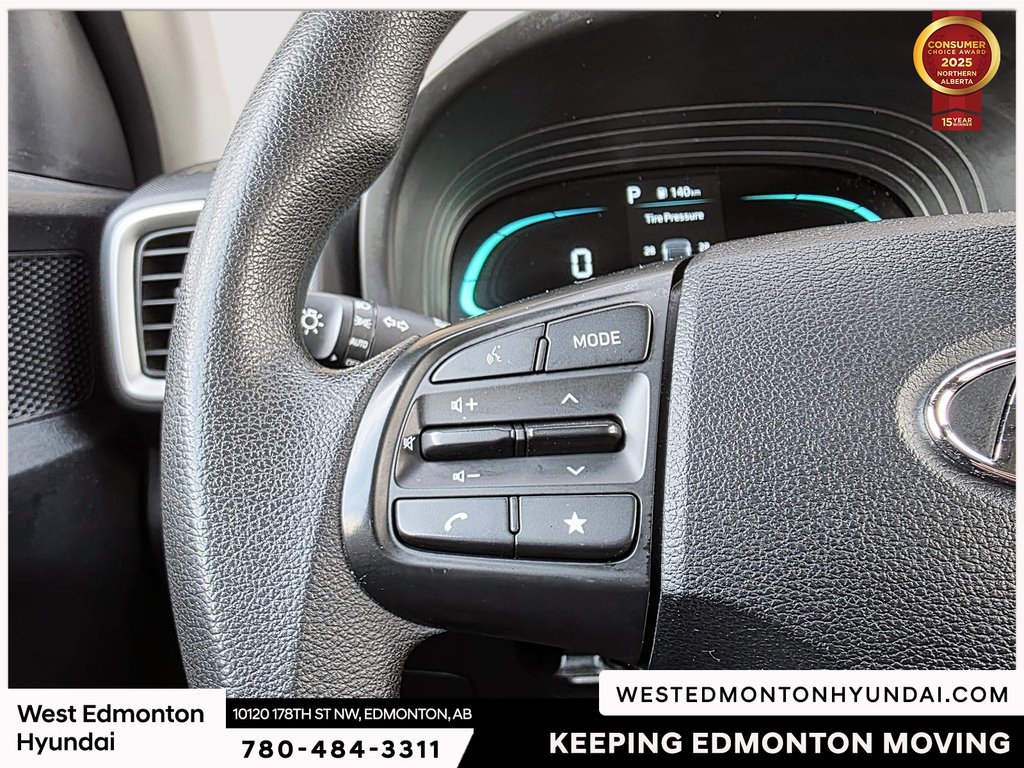 2025 Hyundai Venue Essential in Edmonton, Alberta - 14 - w1024h768px