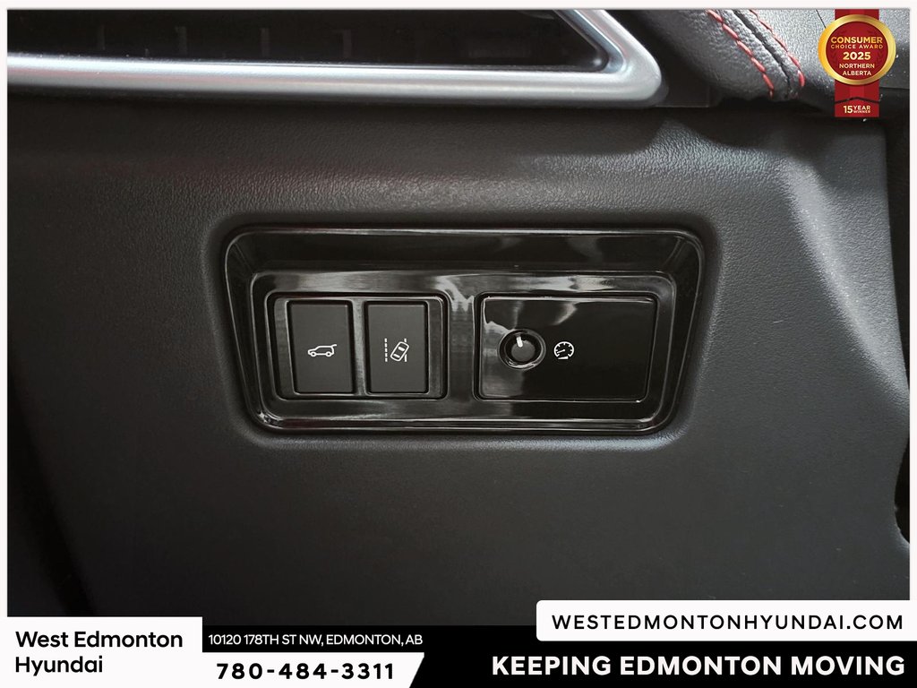 2017 Jaguar F-PACE S in Edmonton, Alberta - 13 - w1024h768px