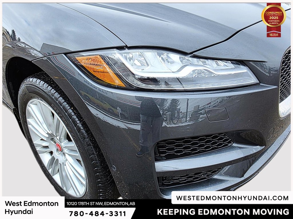 2019 Jaguar F-PACE 30t Portfolio in Edmonton, Alberta - 12 - w1024h768px