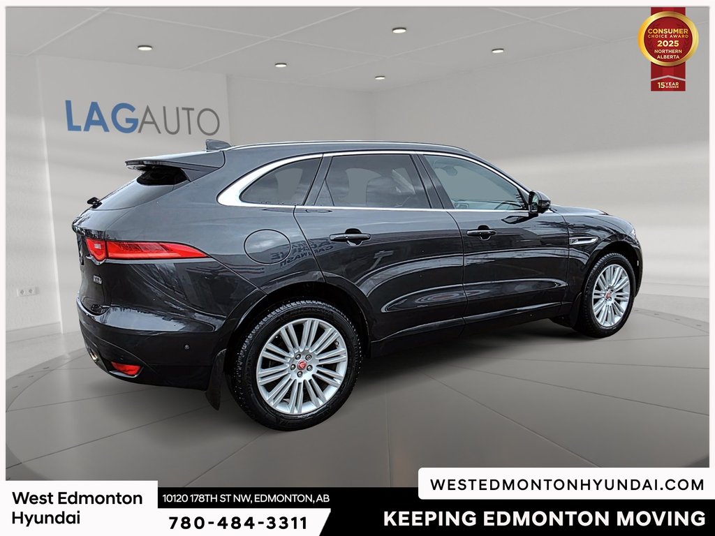 2019 Jaguar F-PACE 30t Portfolio in Edmonton, Alberta - 9 - w1024h768px