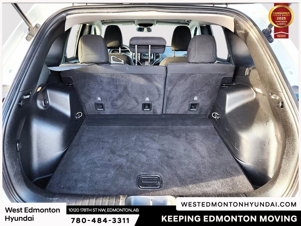 2019 Jeep Cherokee Sport in Edmonton, Alberta - 14 - w1024h768px