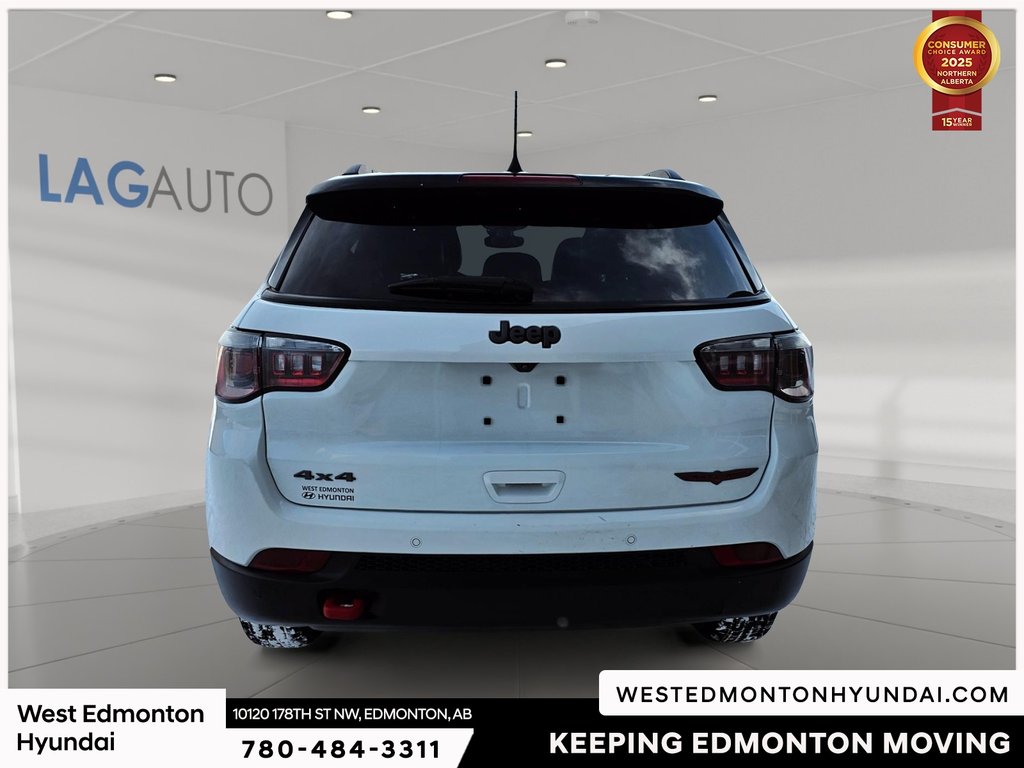 2024 Jeep Compass Trailhawk in Edmonton, Alberta - 8 - w1024h768px