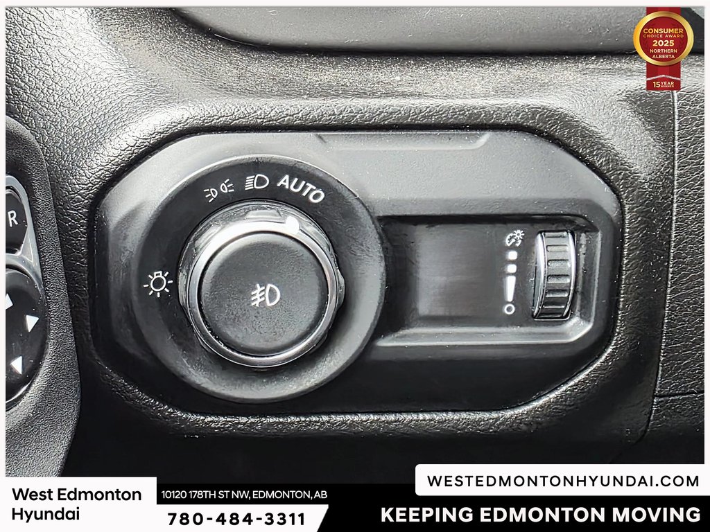 2023 Jeep Wrangler Willys in Edmonton, Alberta - 13 - w1024h768px