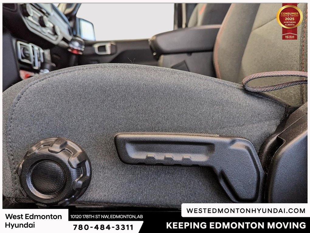 2024 Jeep Wrangler Rubicon in Edmonton, Alberta - 14 - w1024h768px