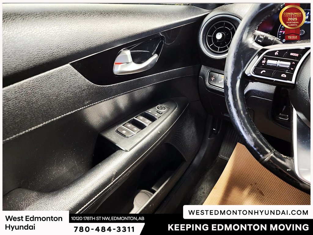 2019 Kia Forte EX in Edmonton, Alberta - 19 - w1024h768px