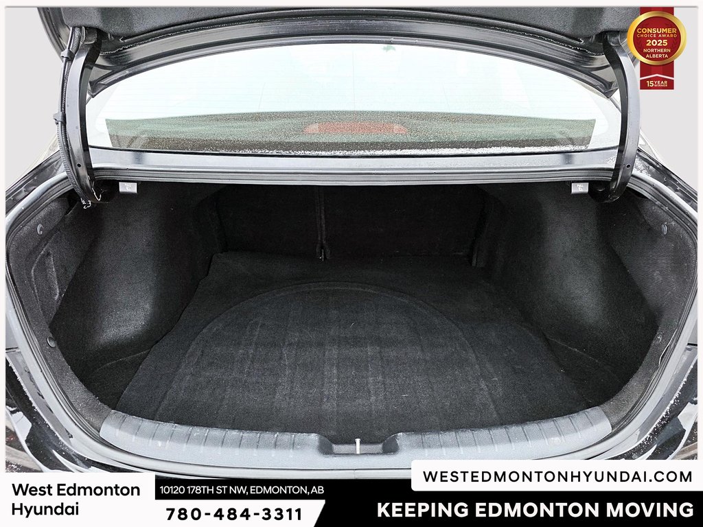 2022 Kia Forte GT-Line in Edmonton, Alberta - 7 - w1024h768px