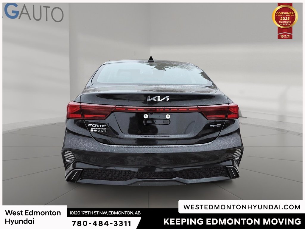 2022 Kia Forte GT-Line in Edmonton, Alberta - 8 - w1024h768px