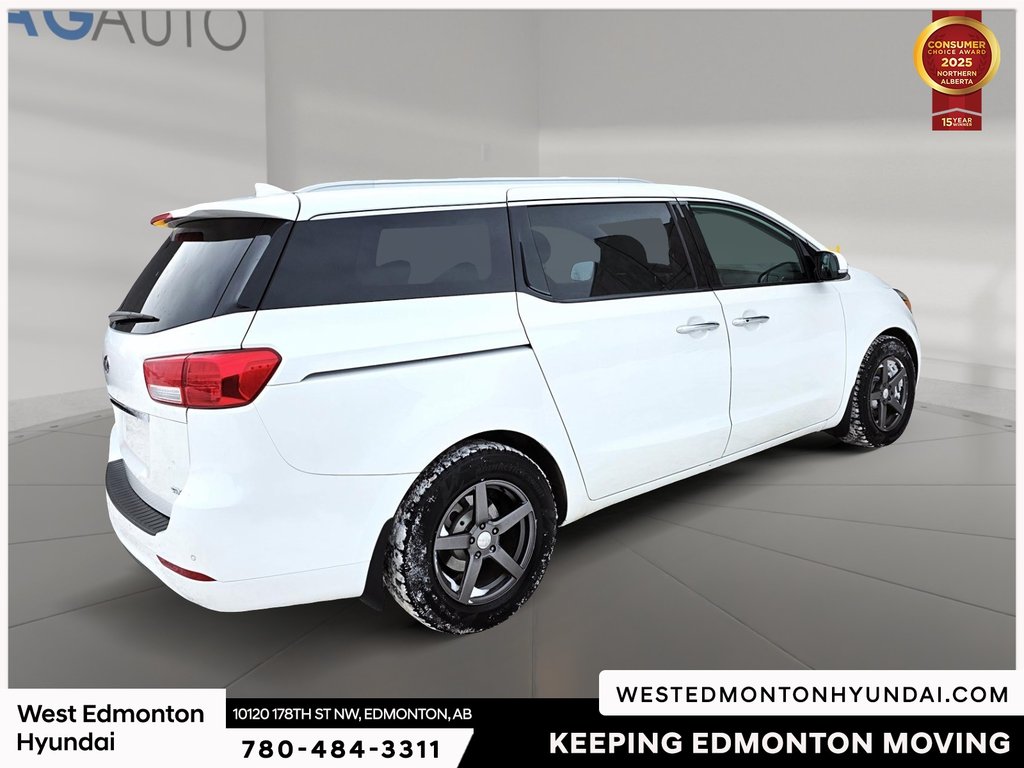 2018 Kia Sedona SX in Edmonton, Alberta - 10 - w1024h768px