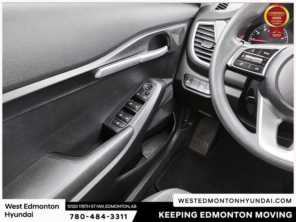 2023 Kia Seltos LX in Edmonton, Alberta - 18 - w1024h768px