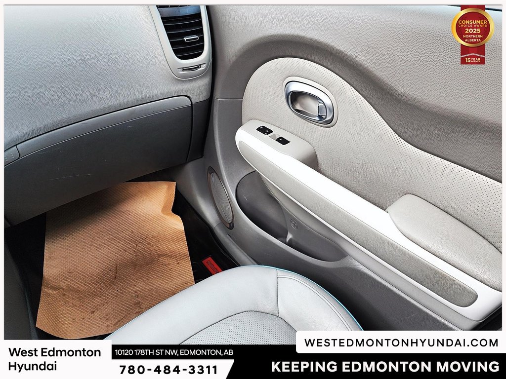 2018 Kia Soul EV EV Luxury in Edmonton, Alberta - 17 - w1024h768px