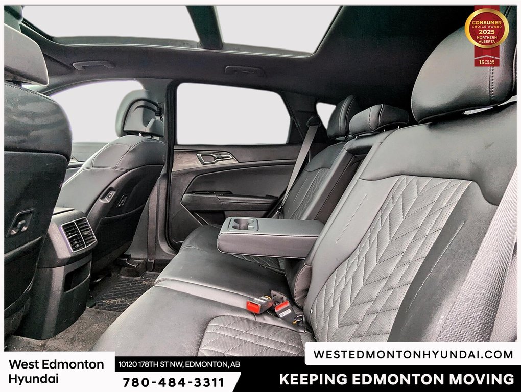 2024 Kia Sportage X-Line Limited in Edmonton, Alberta - 17 - w1024h768px